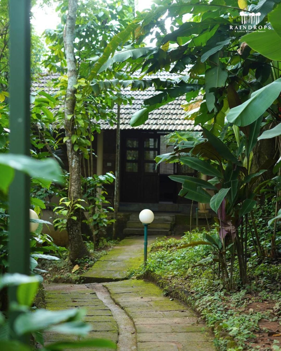 Raindrops Resorts Wayanad Sultan Bathery Zewnętrze zdjęcie